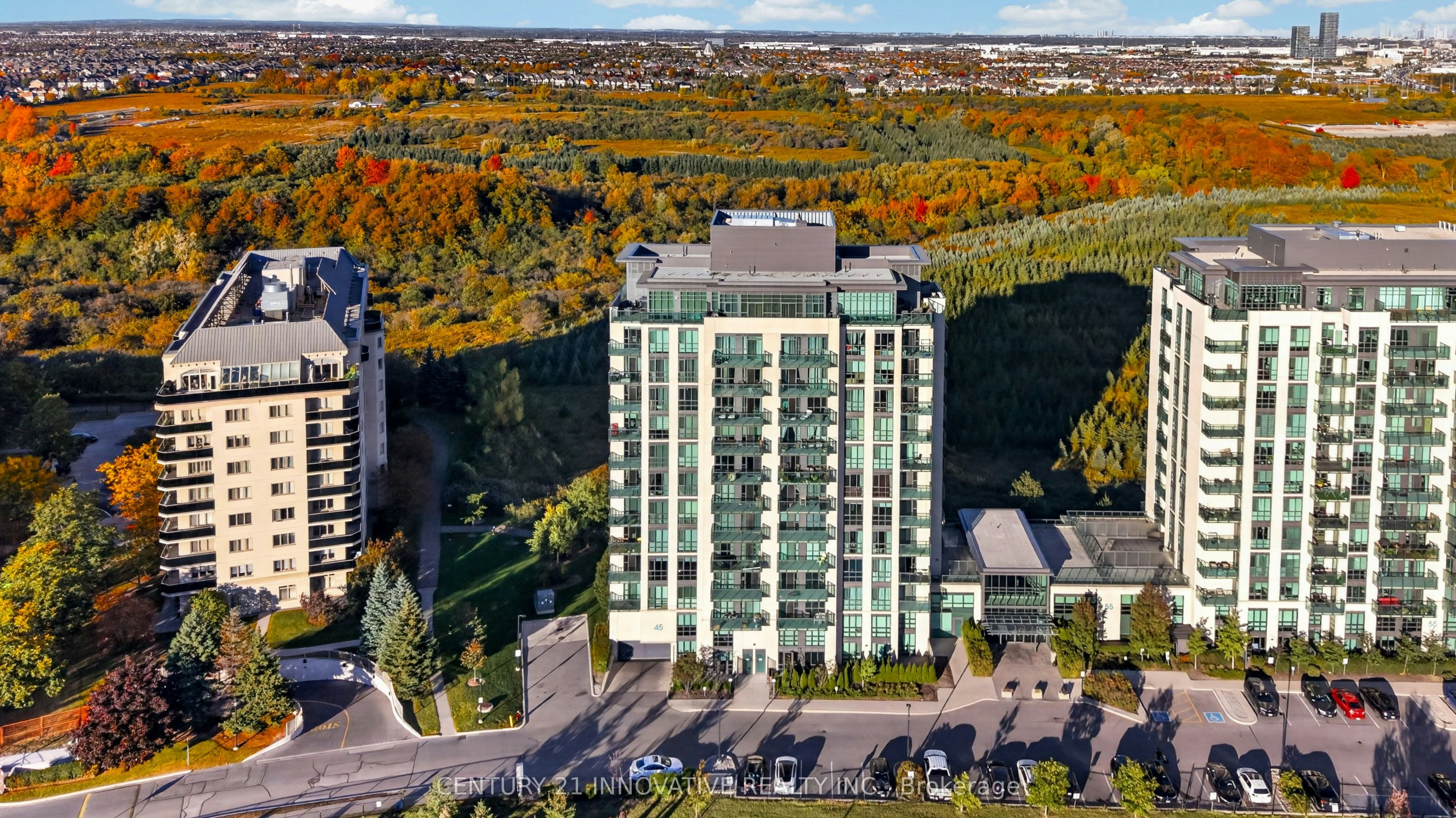 302-45 Yorkland Boulevard, Brampton, ON, L6P 4B4 - 3