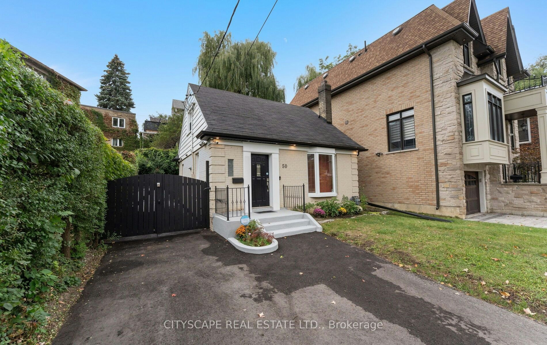 50 South Kingsway N/A, Toronto, ON, M6S 3T3