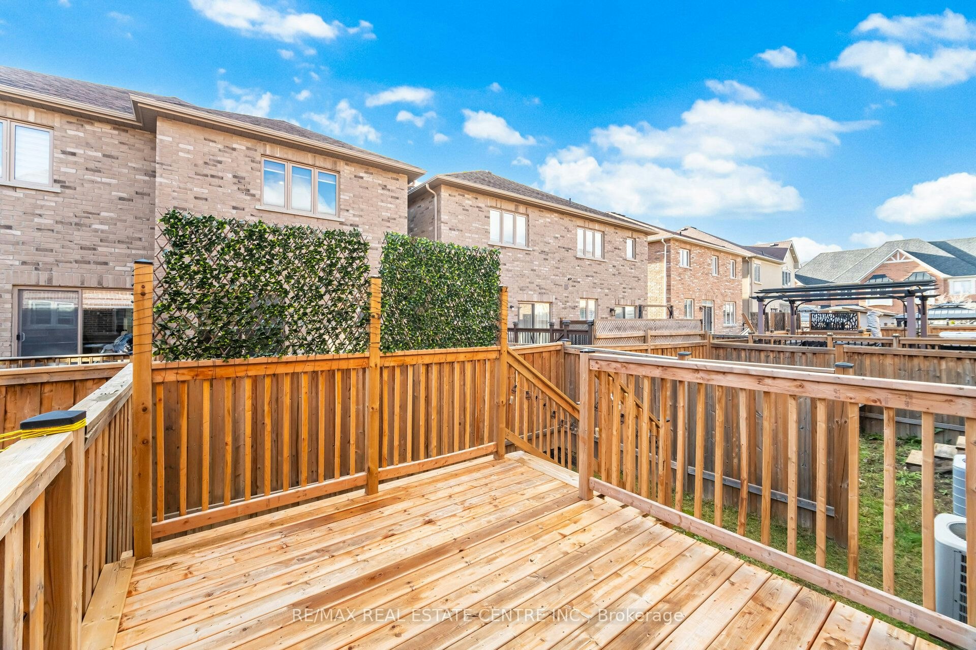11 Yately Street, Brampton, ON, L7A 4R9 - 26