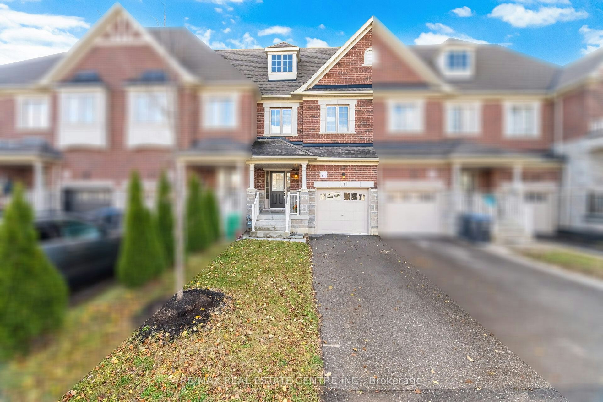 11 Yately Street, Brampton, ON, L7A 4R9 - 2