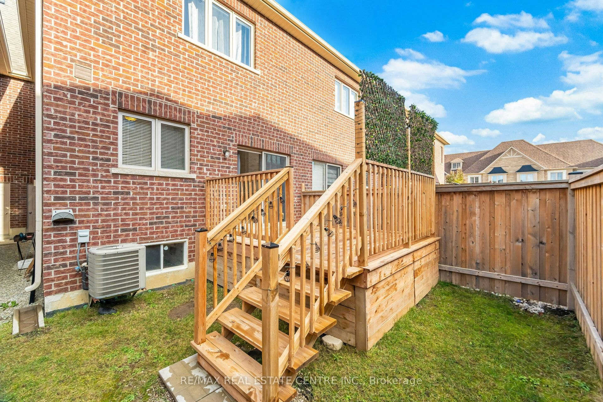 11 Yately Street, Brampton, ON, L7A 4R9 - 29