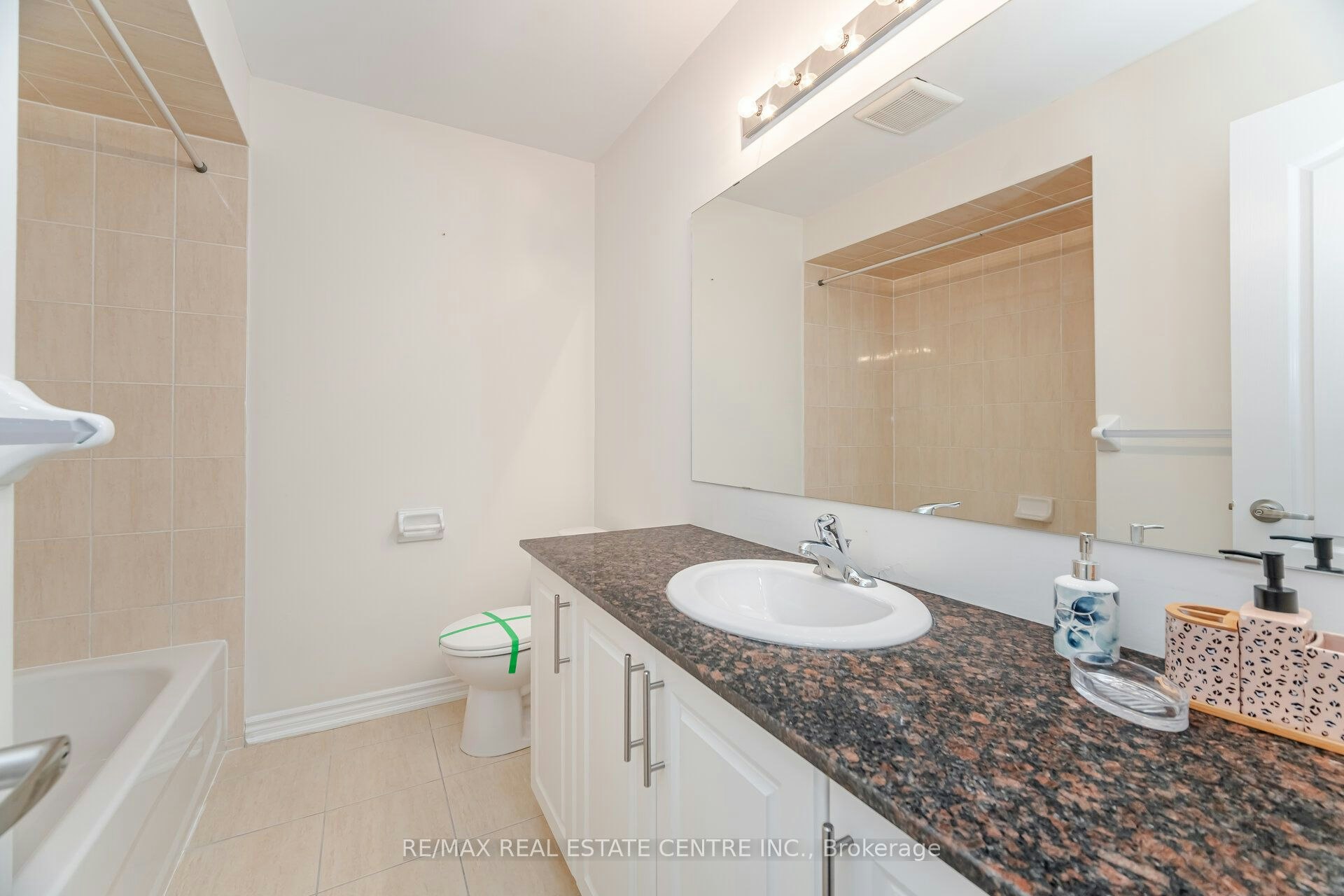 11 Yately Street, Brampton, ON, L7A 4R9 - 22