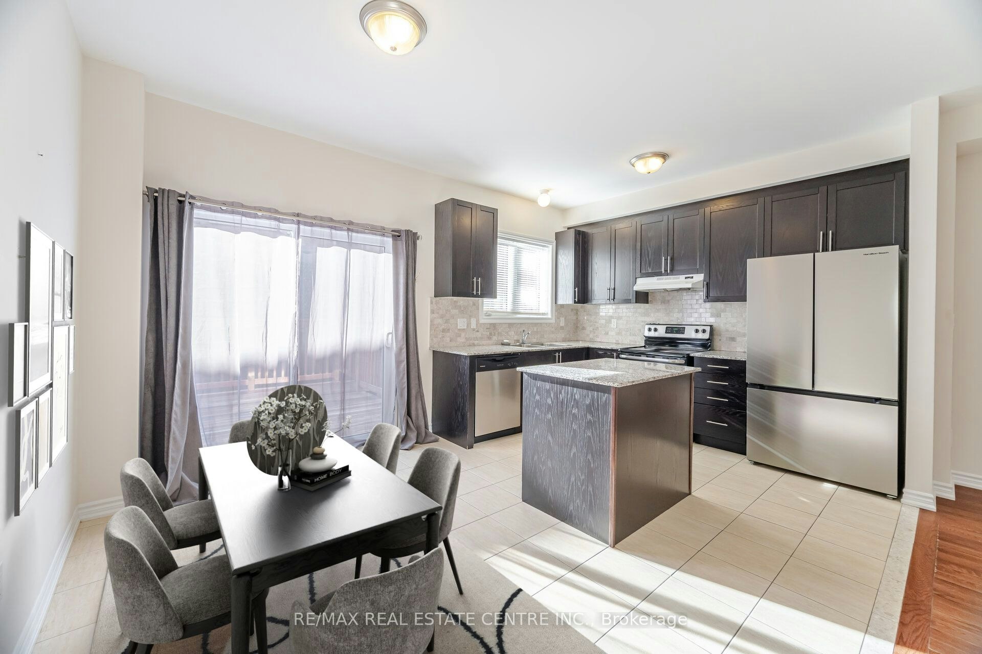11 Yately Street, Brampton, ON, L7A 4R9 - 8