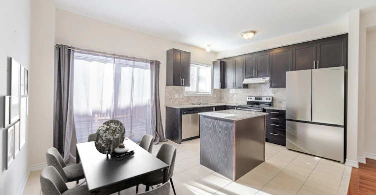 11 Yately Street, Brampton, ON, L7A 4R9 - 8