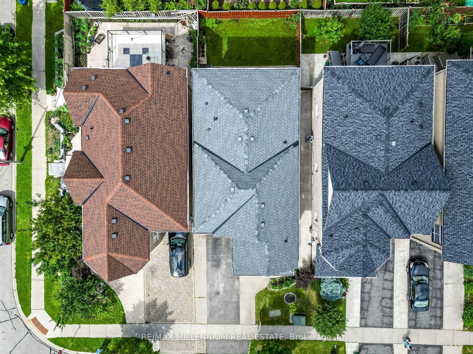 172 Pefferlaw Circle, Brampton, ON, L6Y 0L2 - 3
