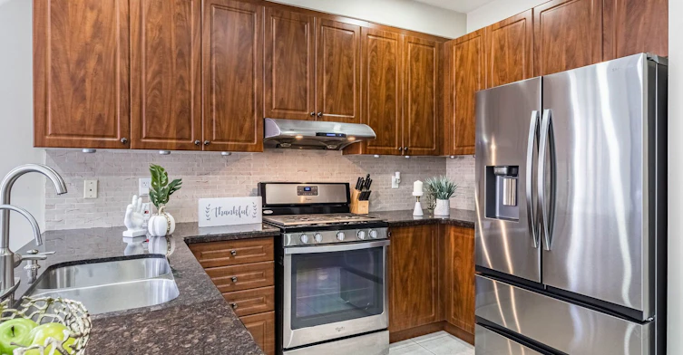 172 Pefferlaw Circle, Brampton, ON, L6Y 0L2 - 9