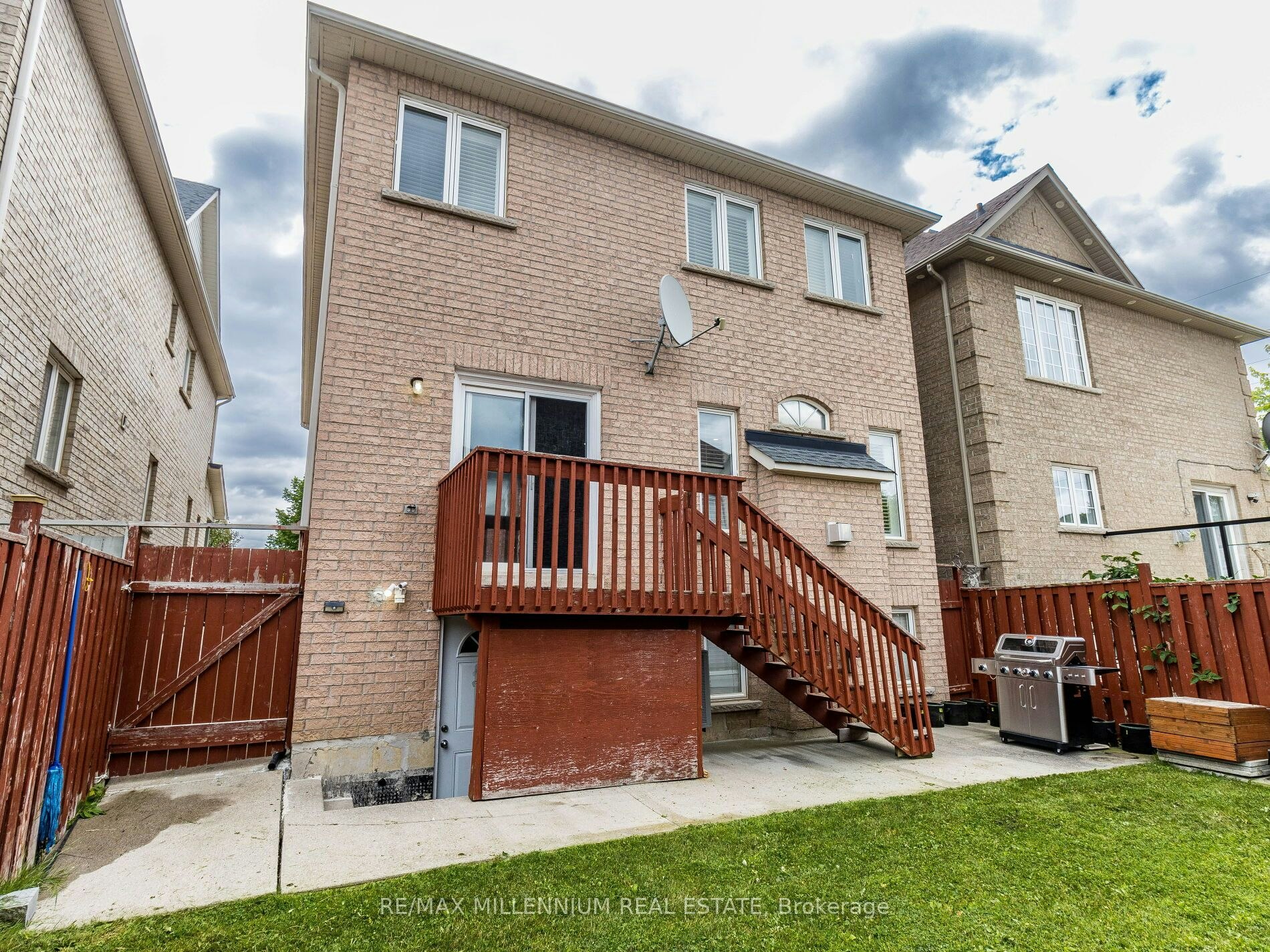 172 Pefferlaw Circle, Brampton, ON, L6Y 0L2 - 34
