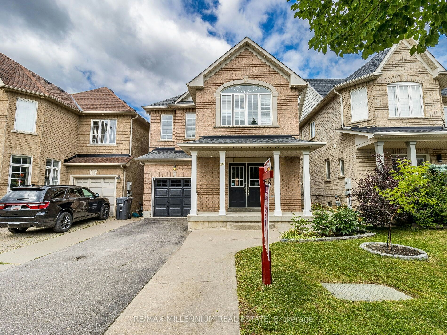 172 Pefferlaw Circle, Brampton, ON, L6Y 0L2