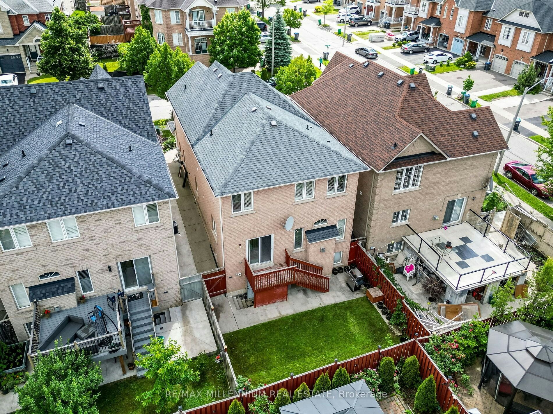 172 Pefferlaw Circle, Brampton, ON, L6Y 0L2 - 36