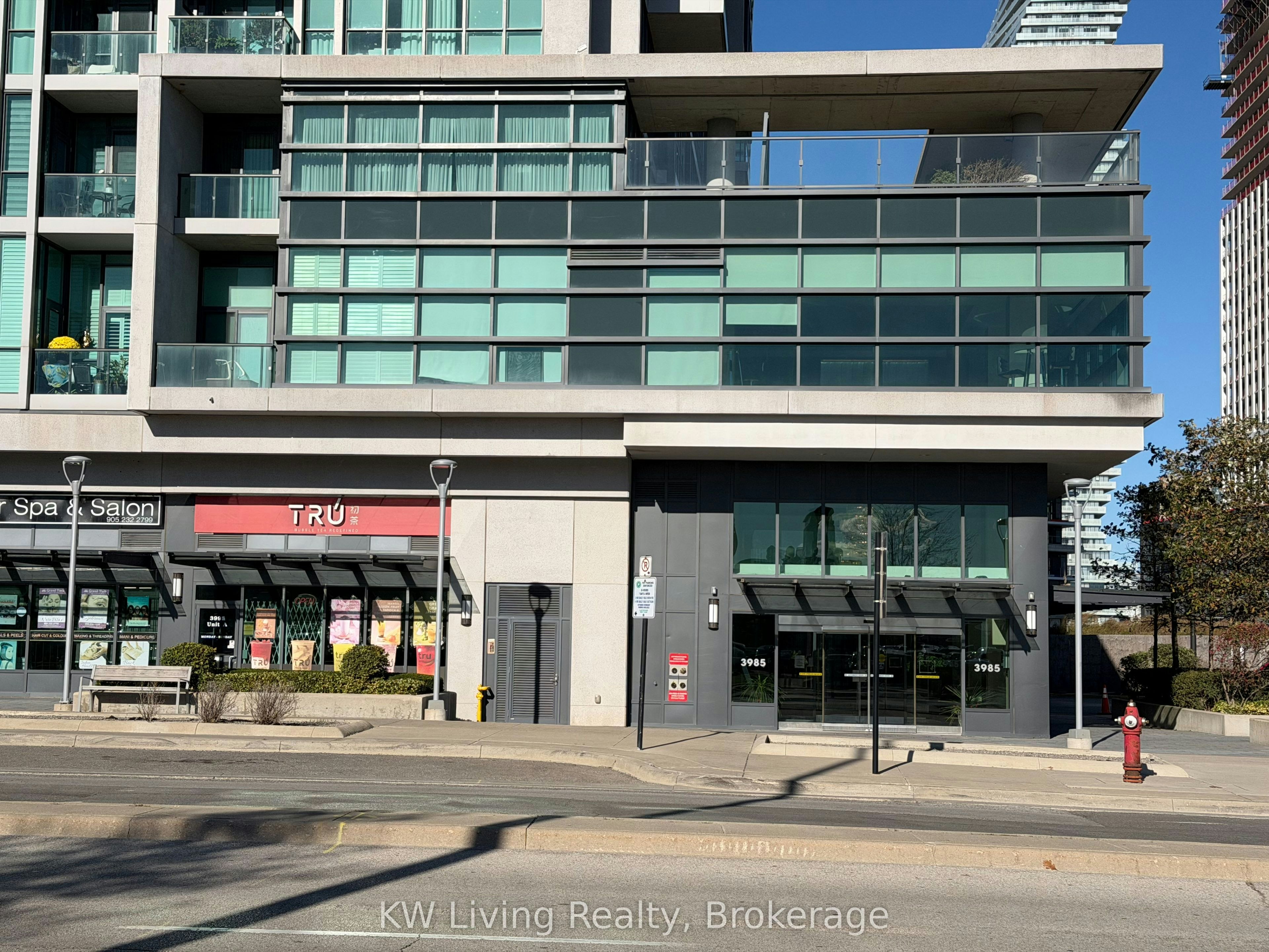 1604-3985 Grand Park Drive, Mississauga, ON, L5B 0H8