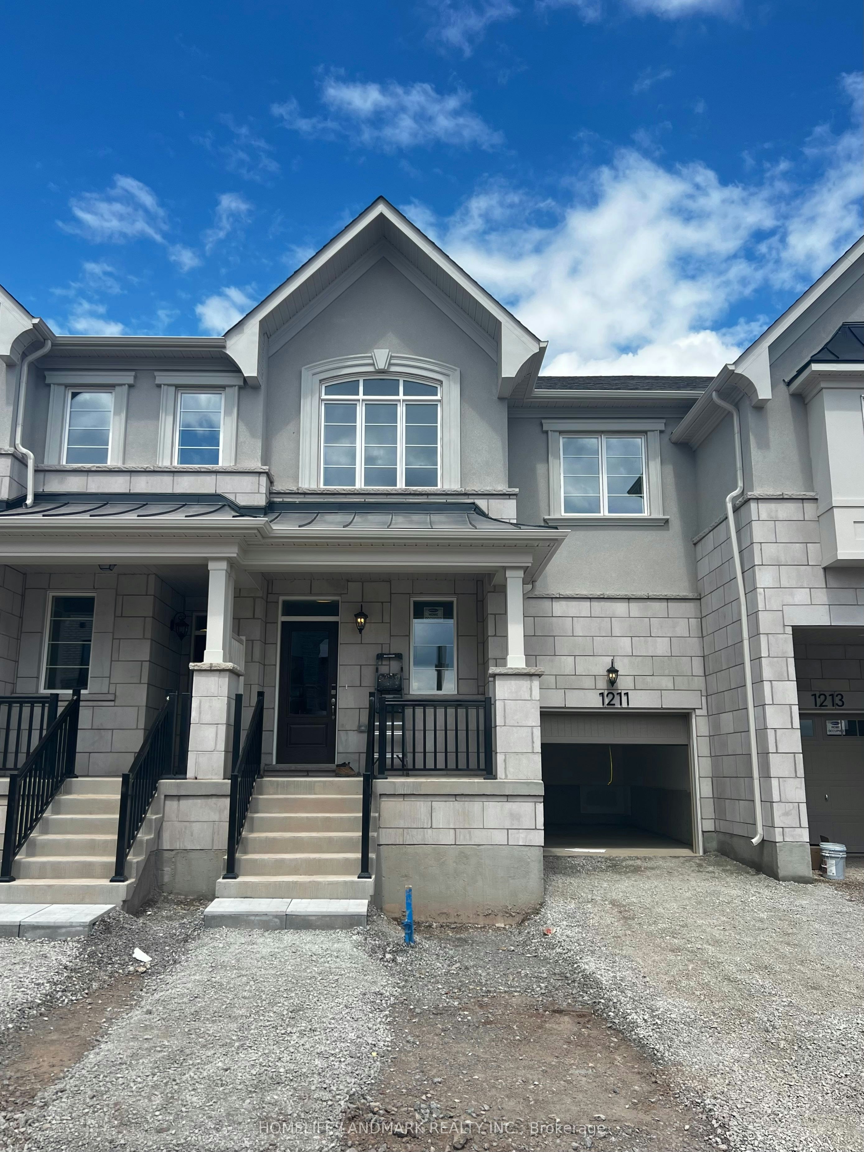 1211 Granary Street, Oakville, ON, L6H 7Y3