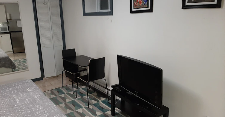 B1-34 Penhurst Avenue, Toronto, ON, M8Y 3A9 - 8