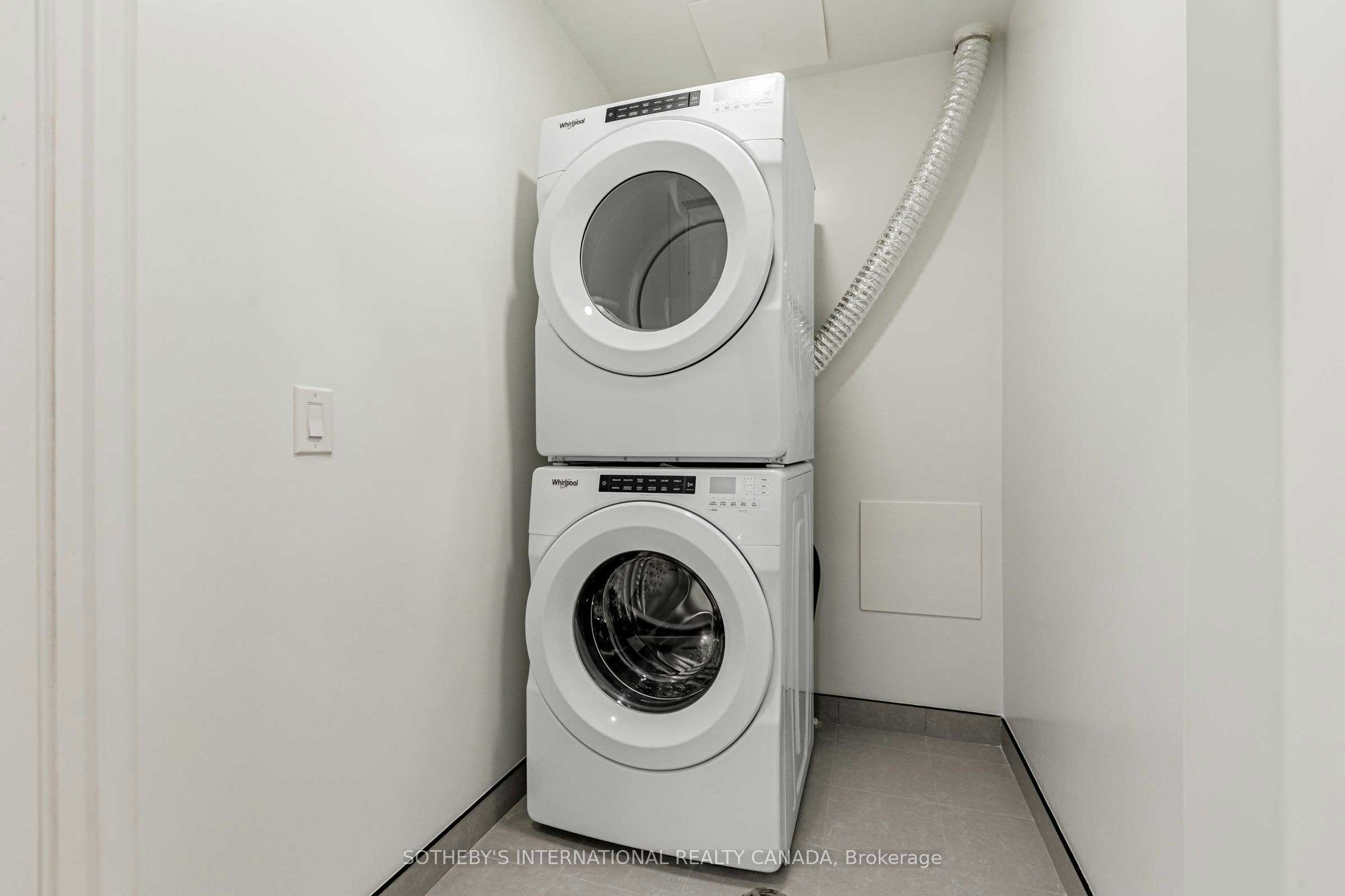 TH104-5 York Garden Way, Toronto, ON, M6A 2V1 - 8