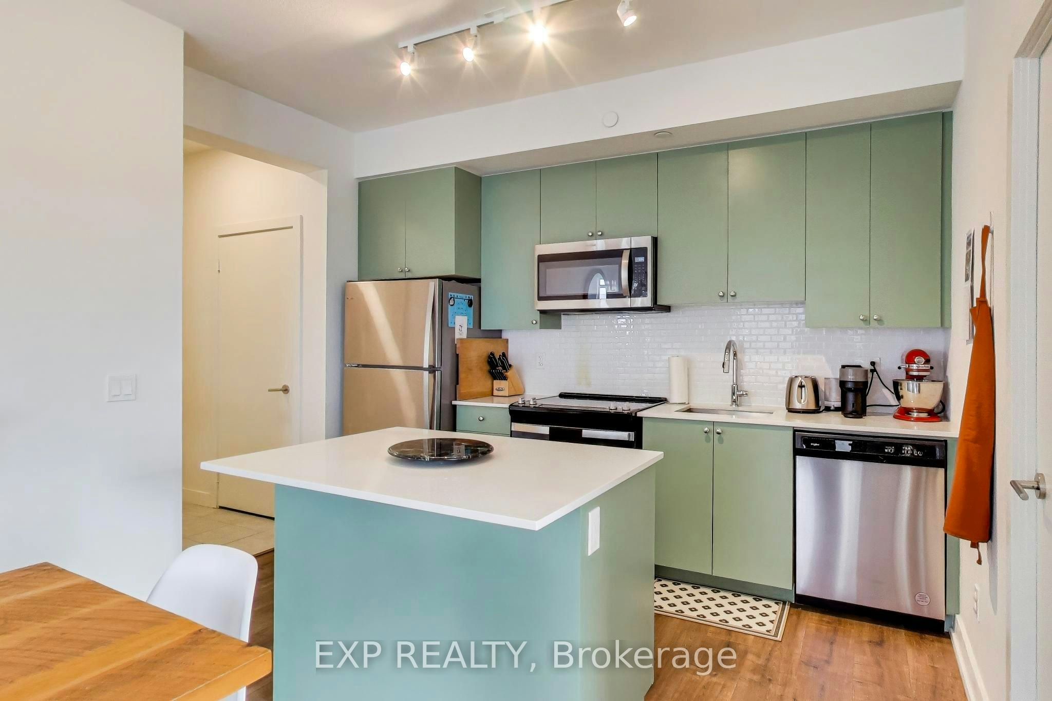 1106-10 Wilby Crescent, Toronto, ON, M9N 0B6 - 15