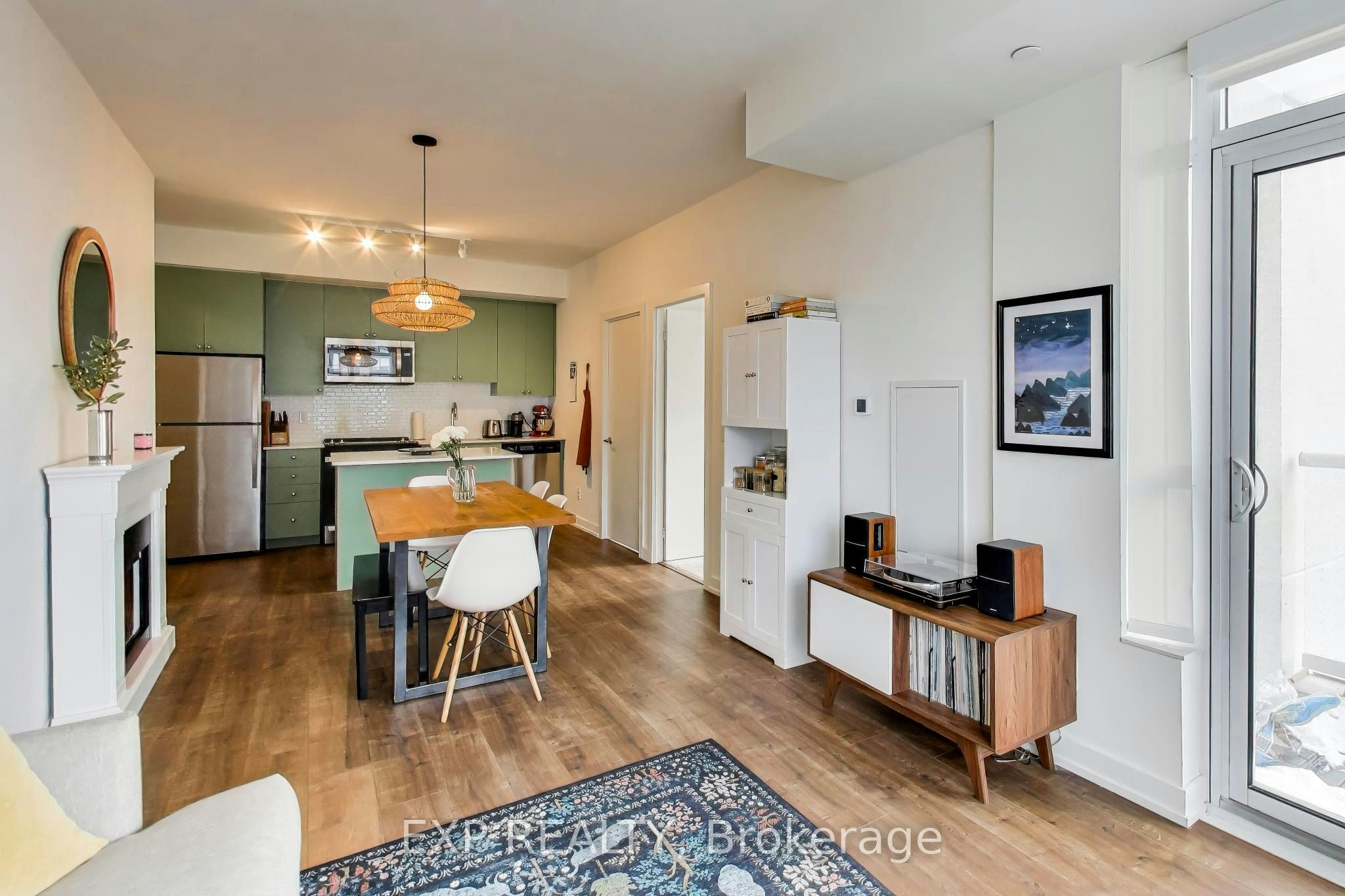 1106-10 Wilby Crescent, Toronto, ON, M9N 0B6 - 10