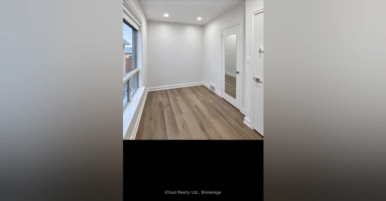 Upper-27 Inchcliffe Crescent, Toronto, ON, M9P 2N2 - 9