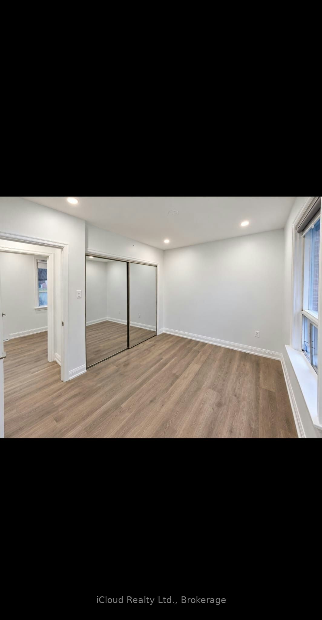 Upper-27 Inchcliffe Crescent, Toronto, ON, M9P 2N2 - 7