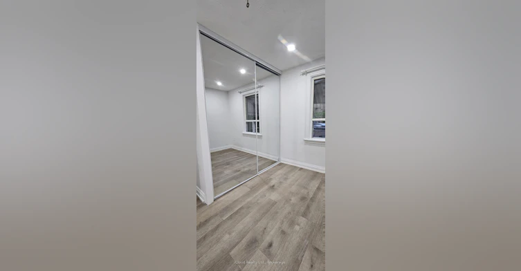 Upper-27 Inchcliffe Crescent, Toronto, ON, M9P 2N2 - 11