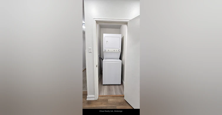 Upper-27 Inchcliffe Crescent, Toronto, ON, M9P 2N2 - 6