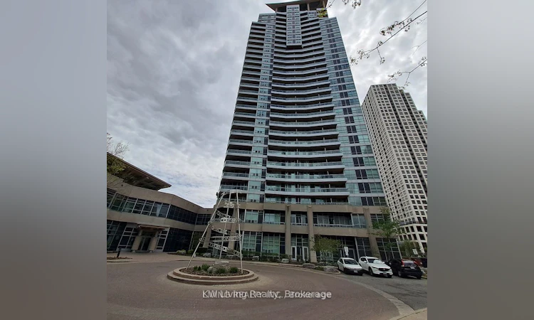 2806-33 Elm Drive W