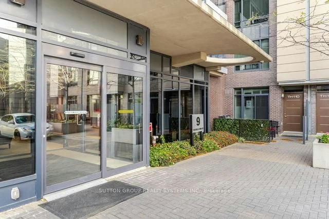 1411-9 Valhalla Inn Road, Toronto, ON, M9B 0B2 - 2