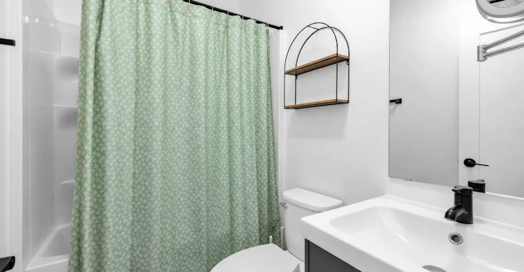 9-148 Glenlake Avenue, Toronto, ON, M6P 1E7 - 17