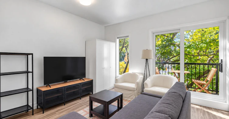 9-148 Glenlake Avenue, Toronto, ON, M6P 1E7 - 12