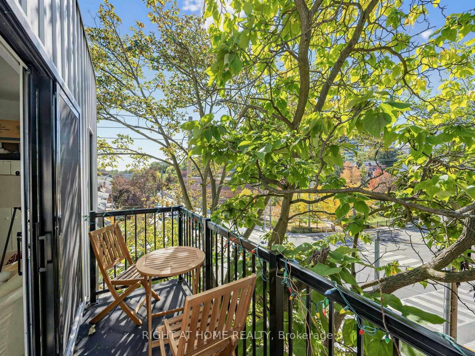 9-148 Glenlake Avenue, Toronto, ON, M6P 1E7 - 21