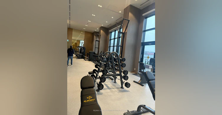 330-395 Dundas Street W, Oakville, ON, L6M 5R8 - 22