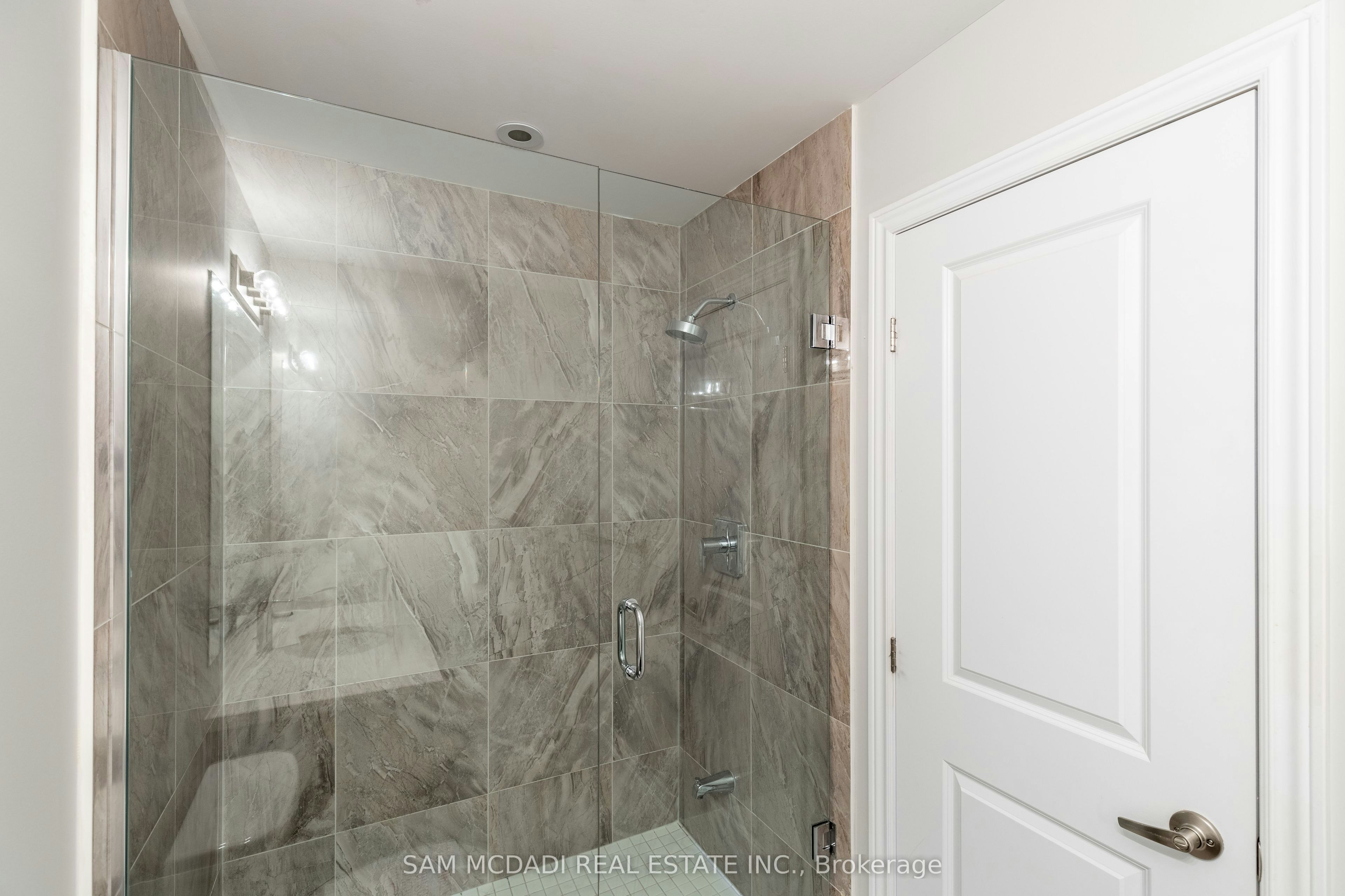 2314 Natasha Circle, Oakville, ON, L6M 0L1 - 12