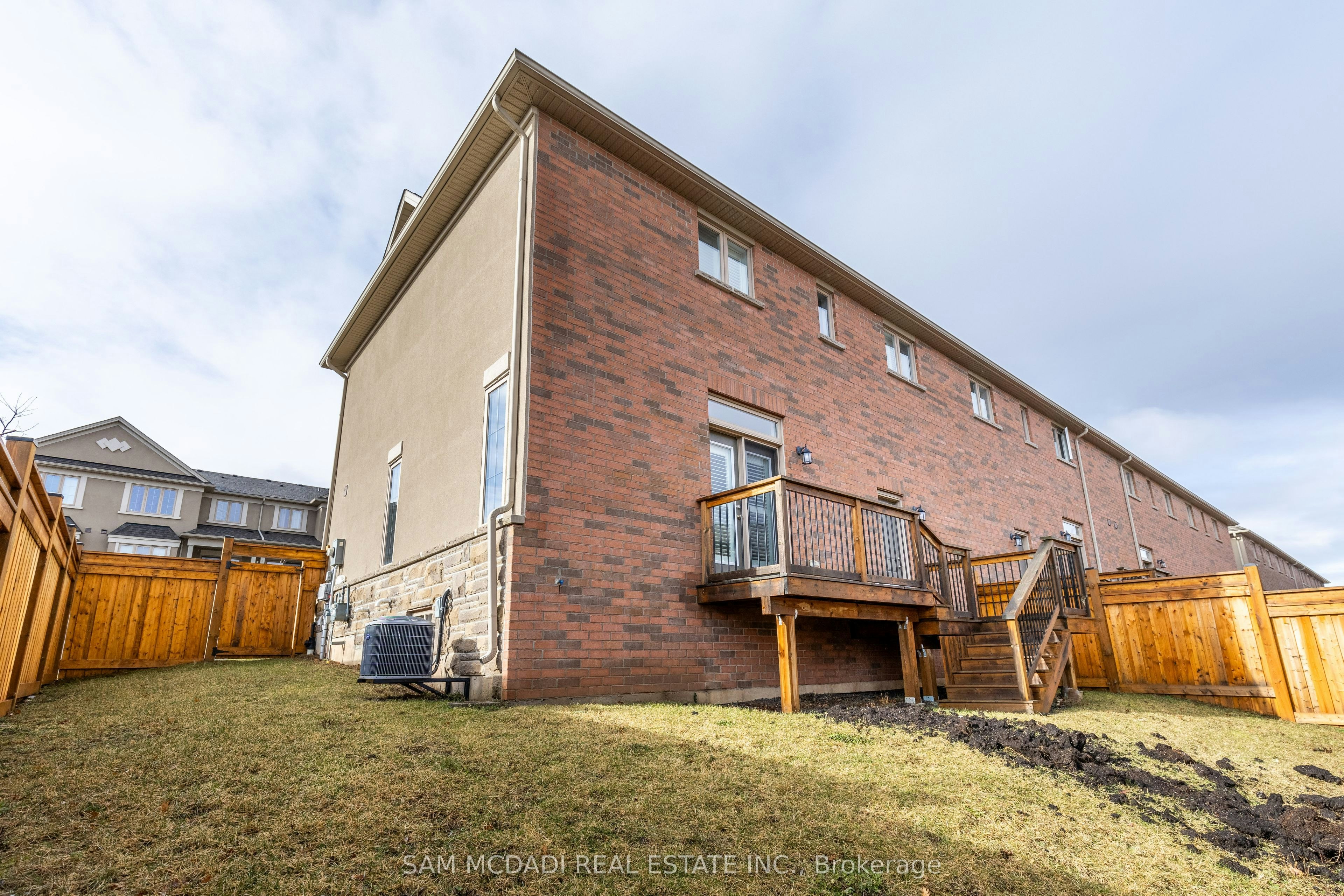 2314 Natasha Circle, Oakville, ON, L6M 0L1 - 23