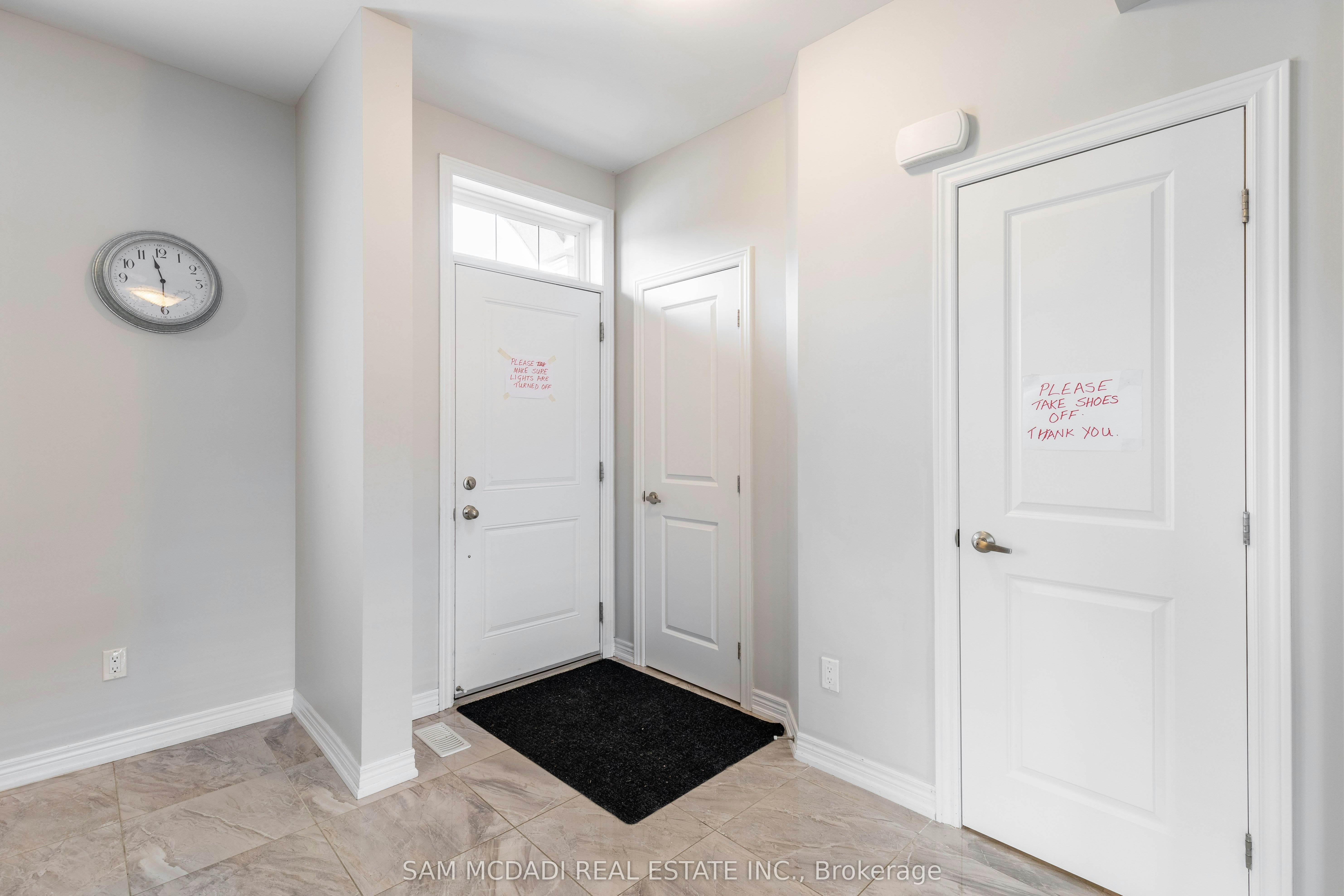 2314 Natasha Circle, Oakville, ON, L6M 0L1 3