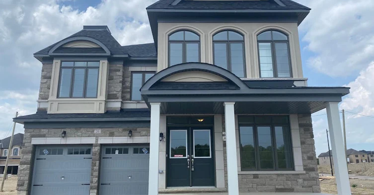 9 Sugar Pearl Road, Brampton, ON, L6Z 0K5