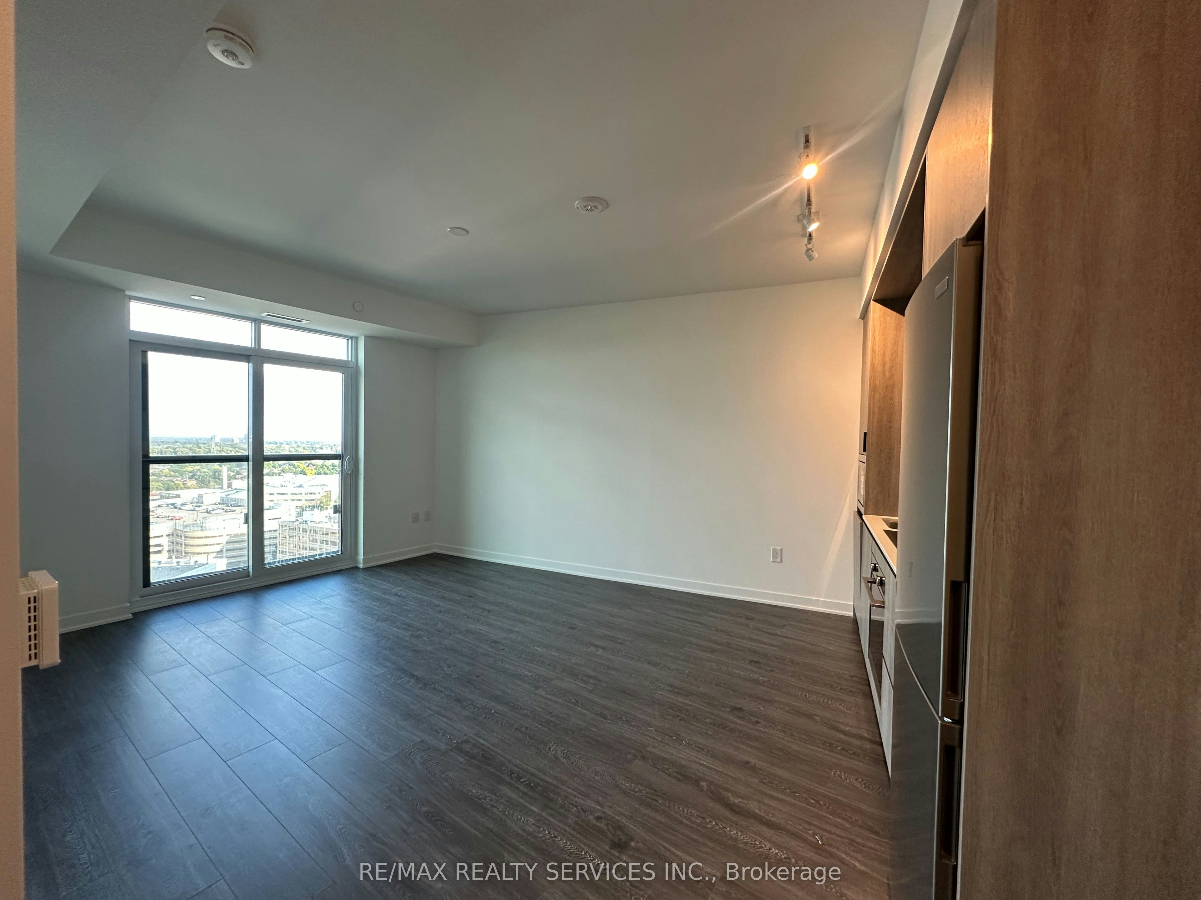 1913-2495 Eglinton Avenue W, Mississauga, ON, L5M 2V8 - 2