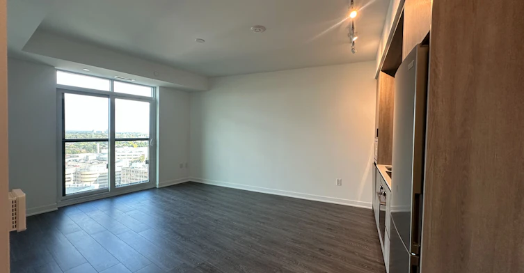 1913-2495 Eglinton Avenue W, Mississauga, ON, L5M 2V8 - 2