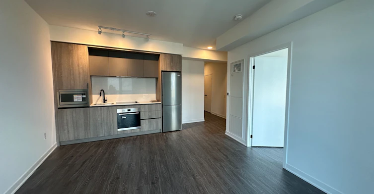 1913-2495 Eglinton Avenue W, Mississauga, ON, L5M 2V8
