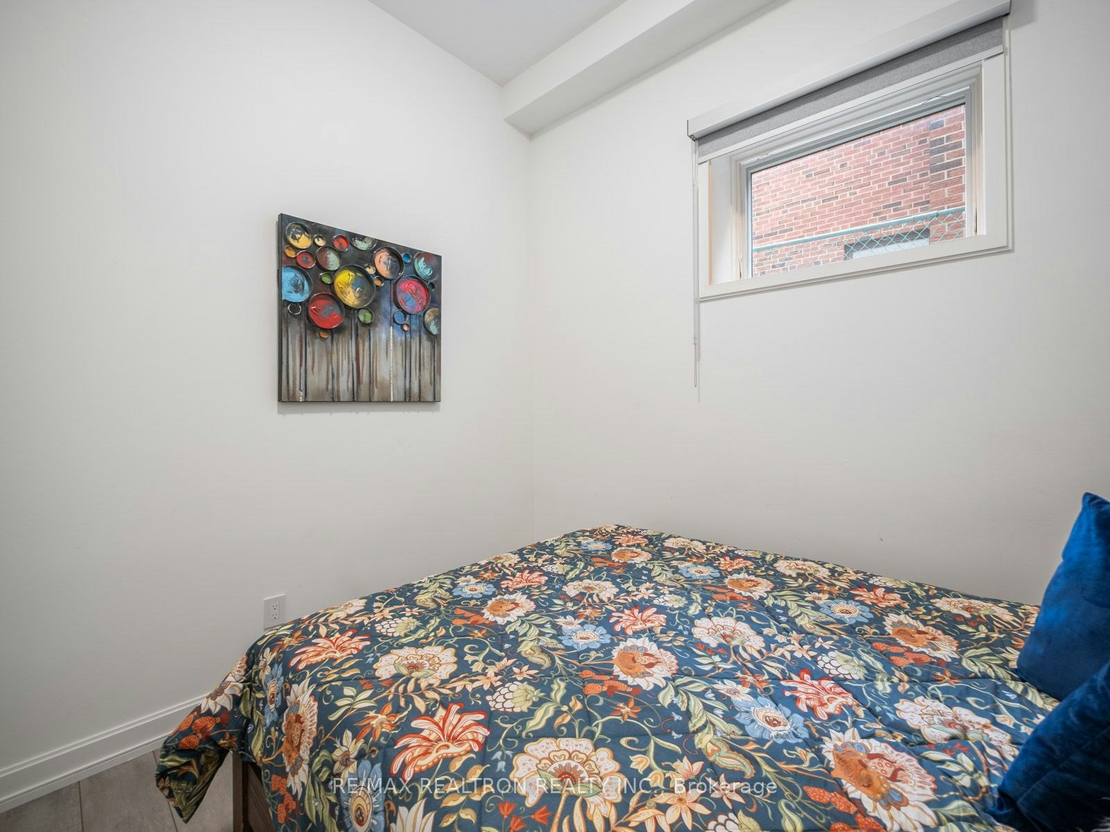 Lower-10 Katherine Road, Toronto, ON, M3K 1H9 - 28