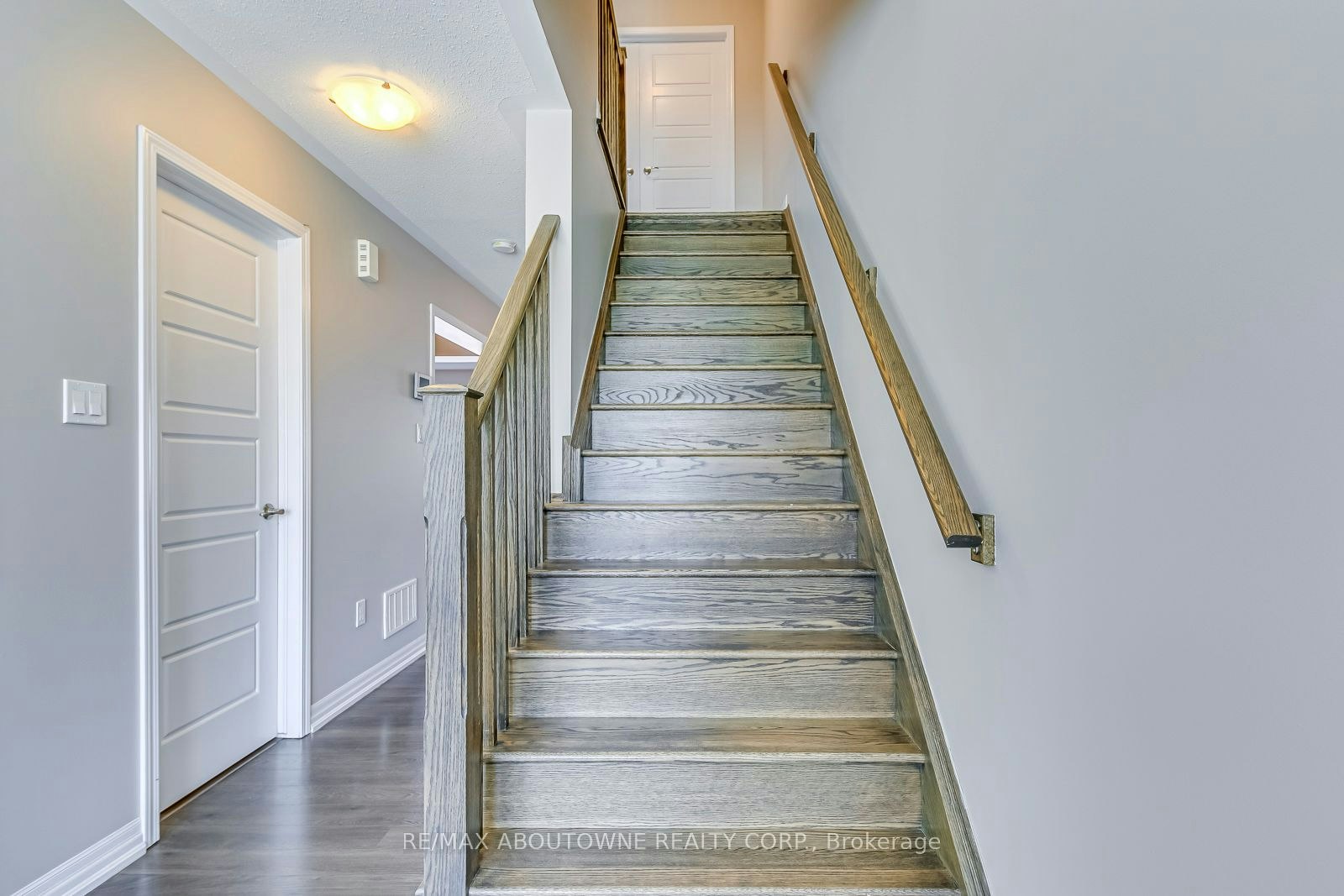 212 Ellen Davidson Drive, Oakville, ON, L6M 0V1 - 28