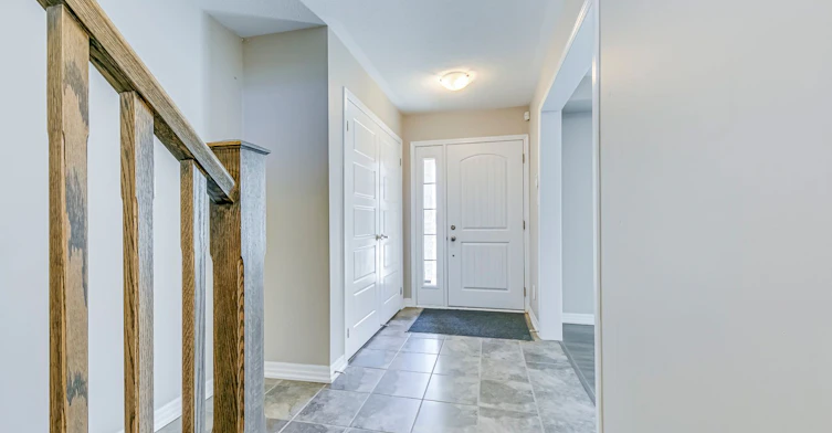 212 Ellen Davidson Drive, Oakville, ON, L6M 0V1 - 4