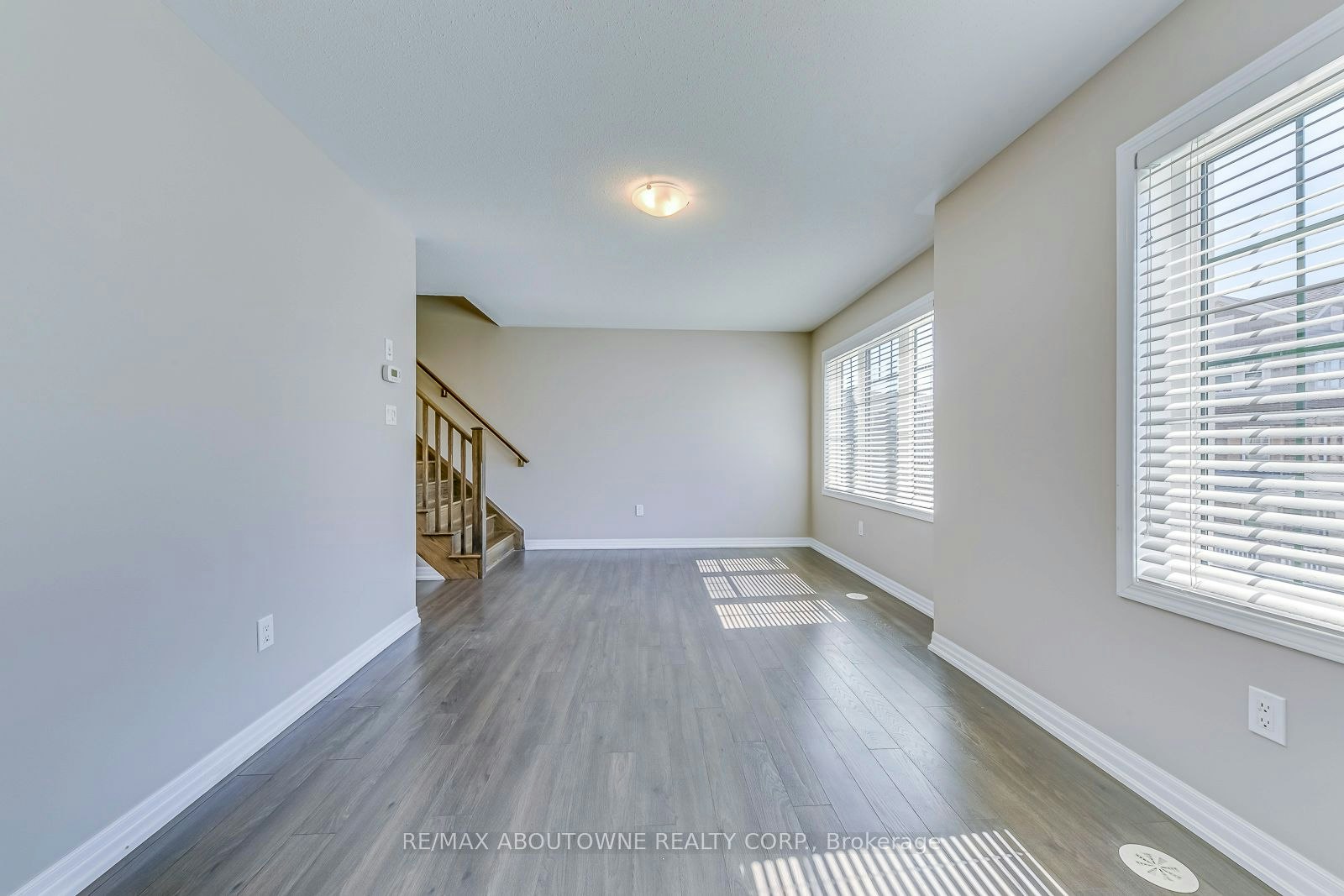 212 Ellen Davidson Drive, Oakville, ON, L6M 0V1 - 26