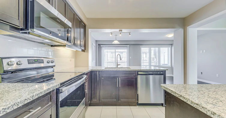212 Ellen Davidson Drive, Oakville, ON, L6M 0V1 - 13