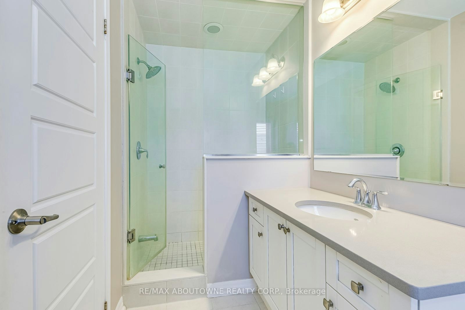 212 Ellen Davidson Drive, Oakville, ON, L6M 0V1 - 33
