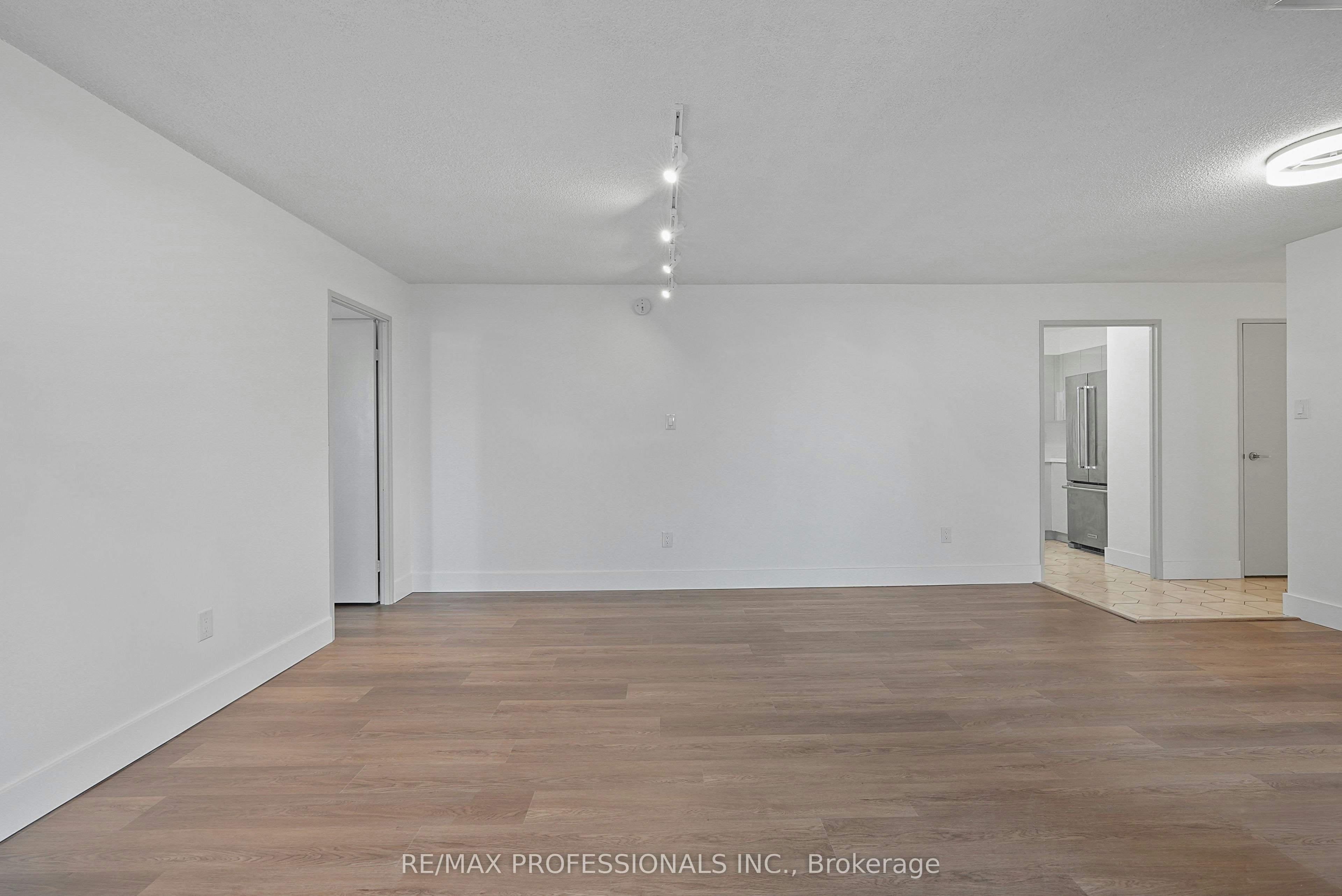510-1320 Mississauga Valley Boulevard, Mississauga, ON, L5A 3S9 - 12