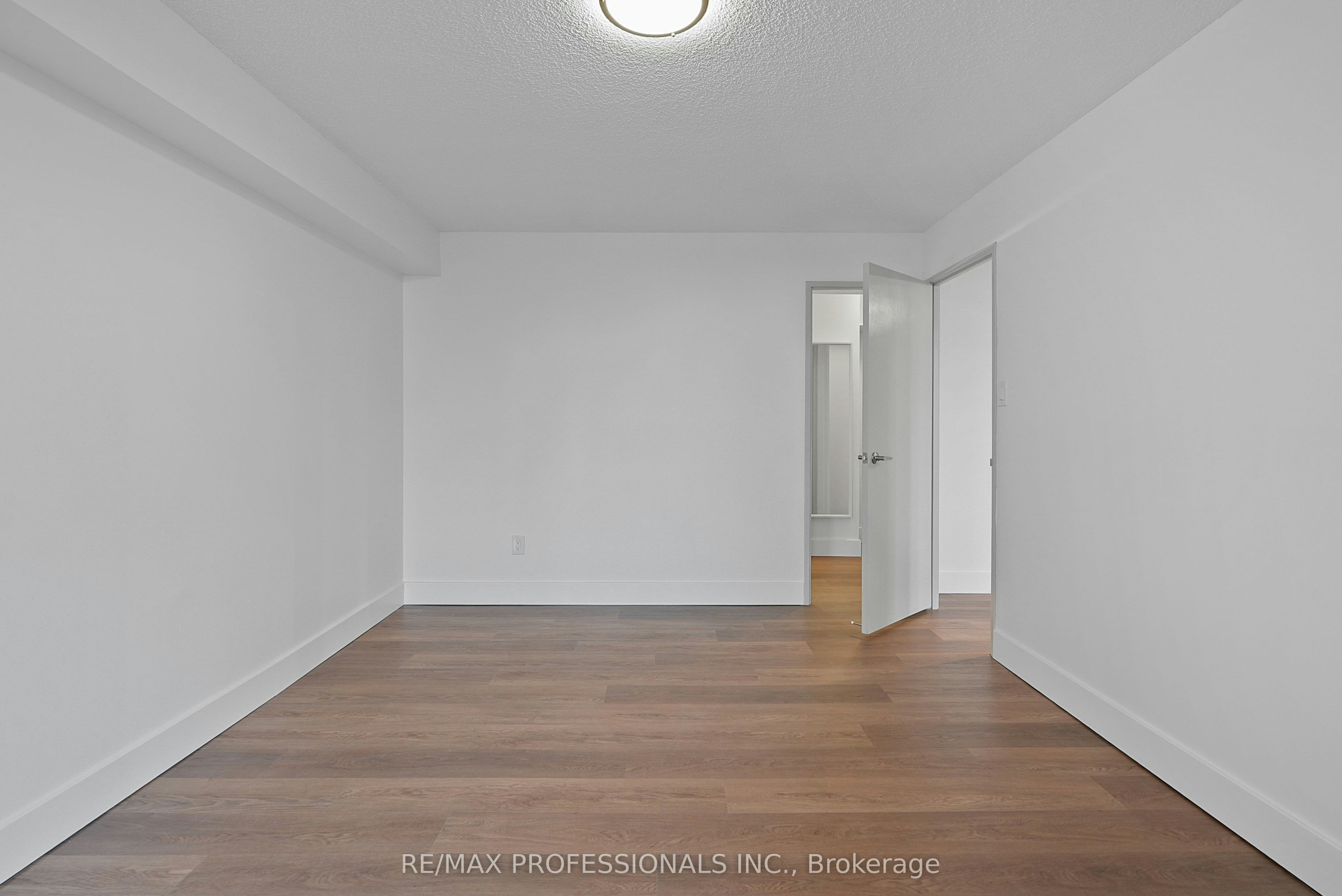 510-1320 Mississauga Valley Boulevard, Mississauga, ON, L5A 3S9 - 21