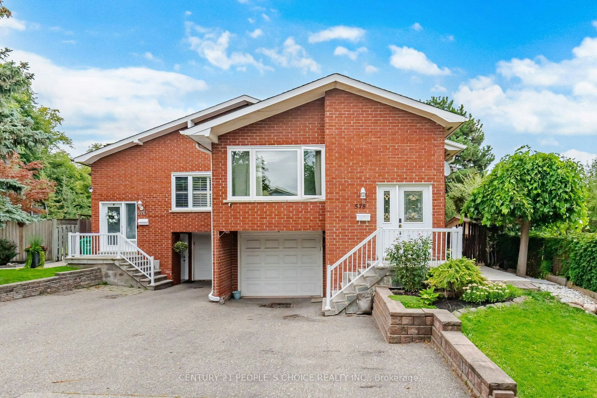 578 Cavell Drive, Mississauga, ON, L5B 2N9
