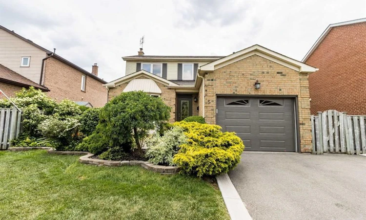 5 Nimrod Crescent