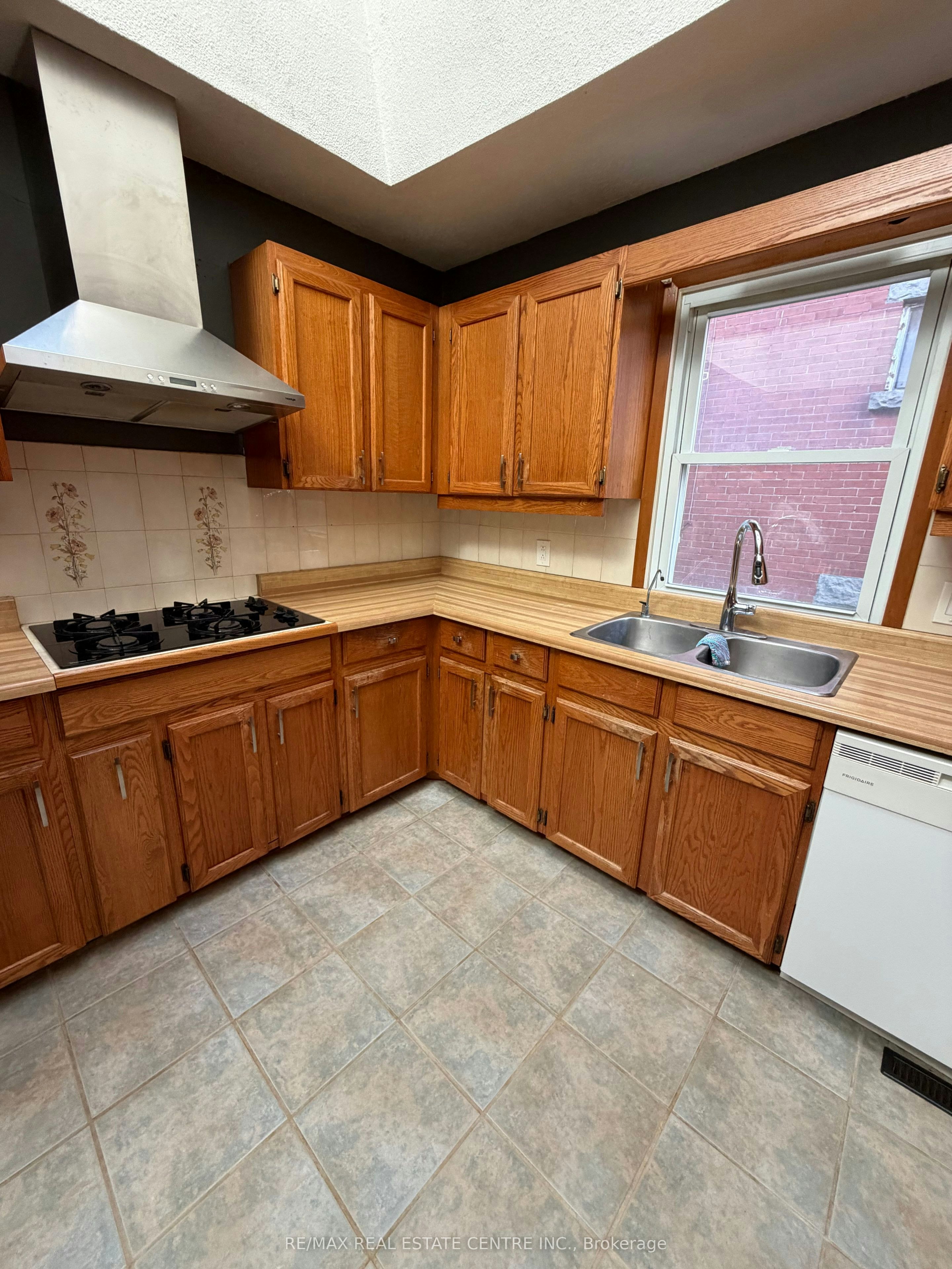 43a First Street E, Orangeville, ON, L9W 2E3 - 5