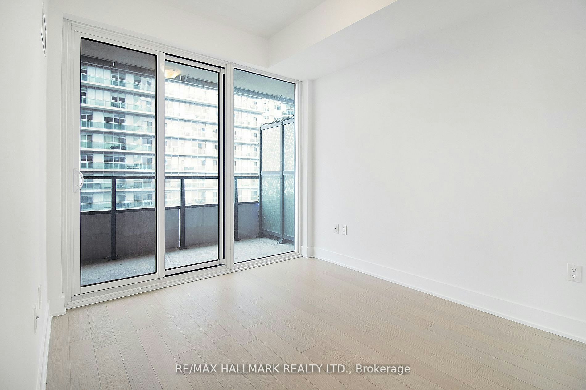 3113-30 Shore Breeze Drive, Toronto, ON, M8V 1A1 - 7