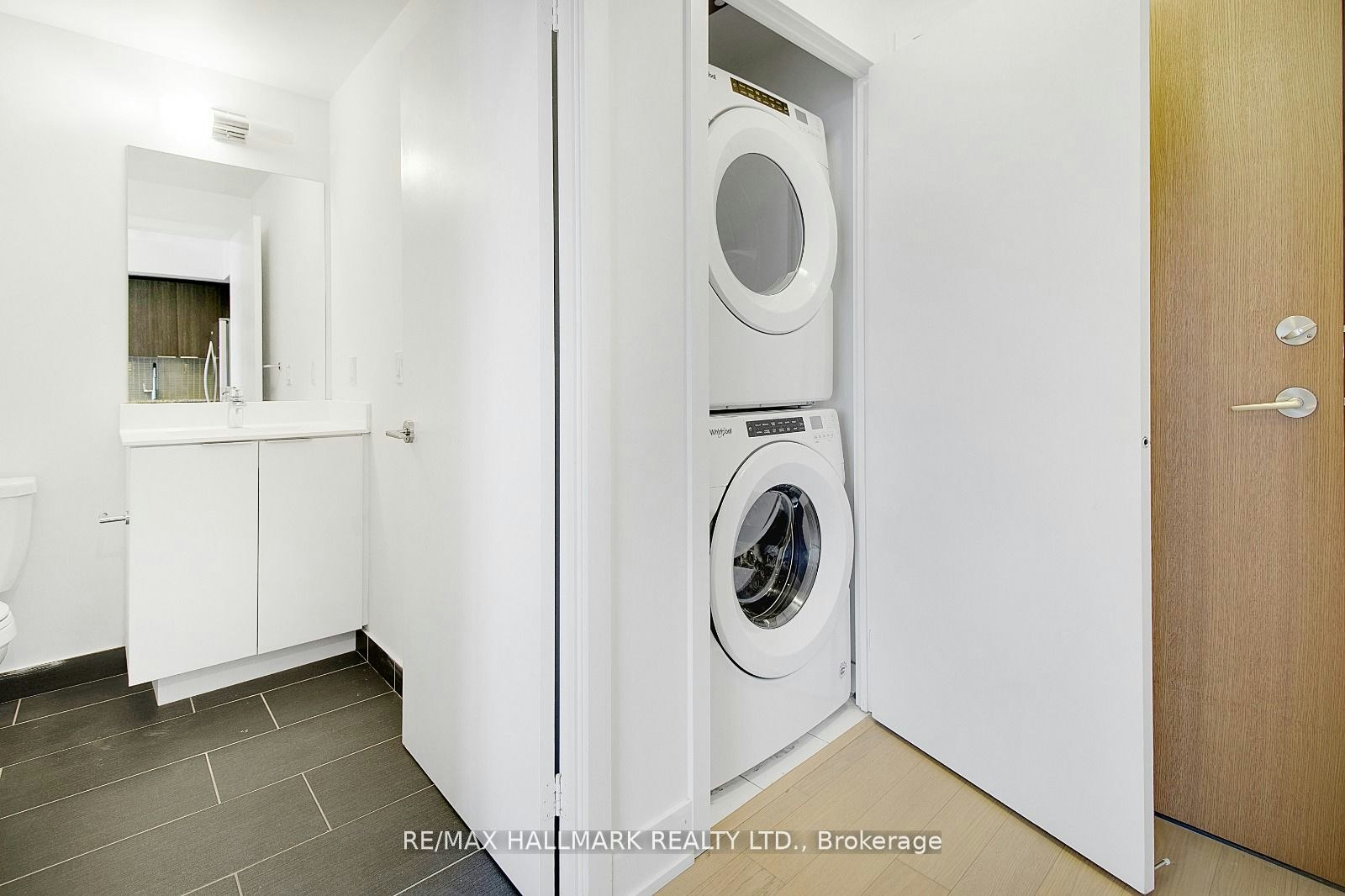 3113-30 Shore Breeze Drive, Toronto, ON, M8V 1A1 - 8