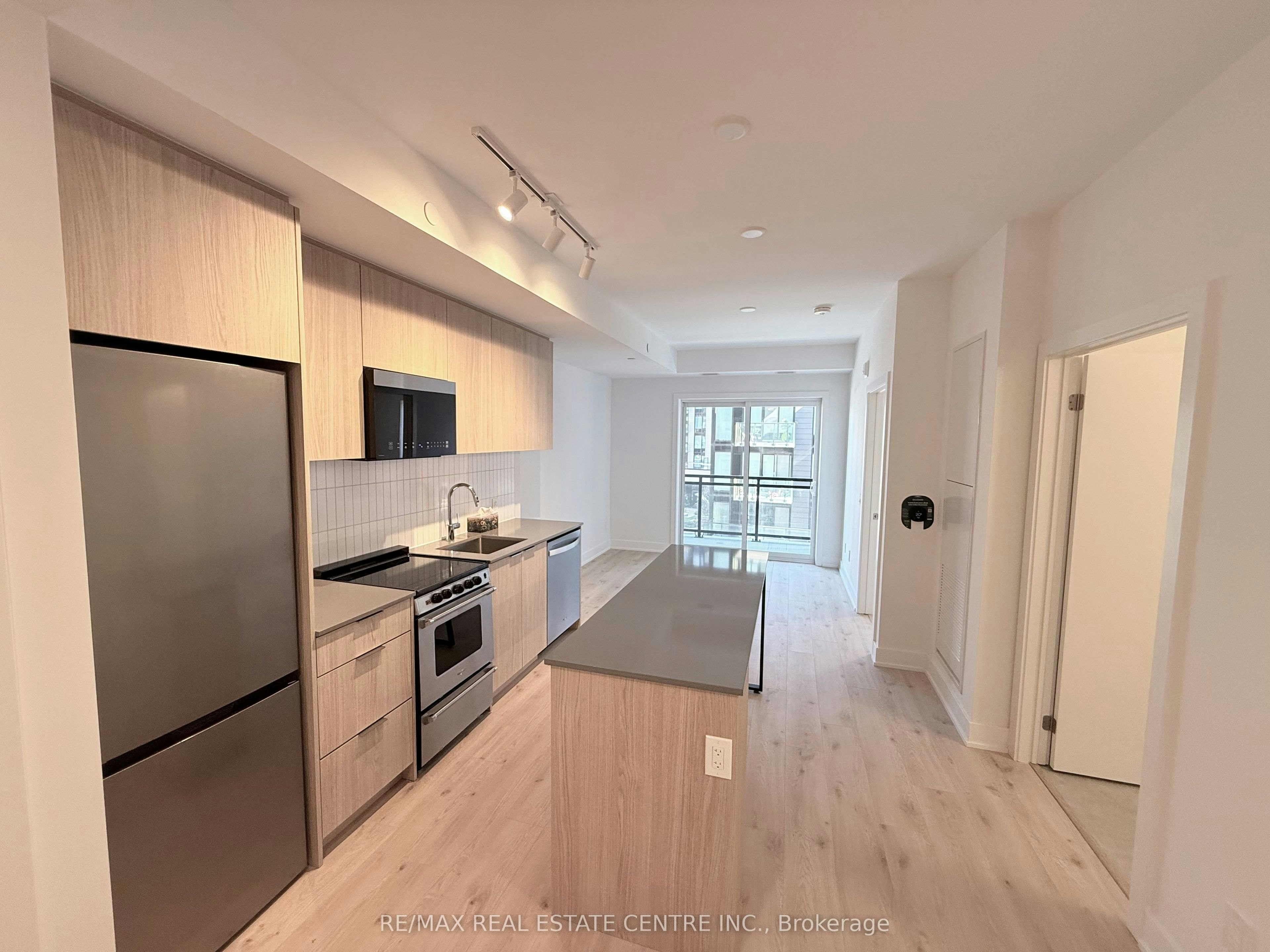 411-3008 William Cutmore Boulevard, Oakville, ON, L6H 8A4 4